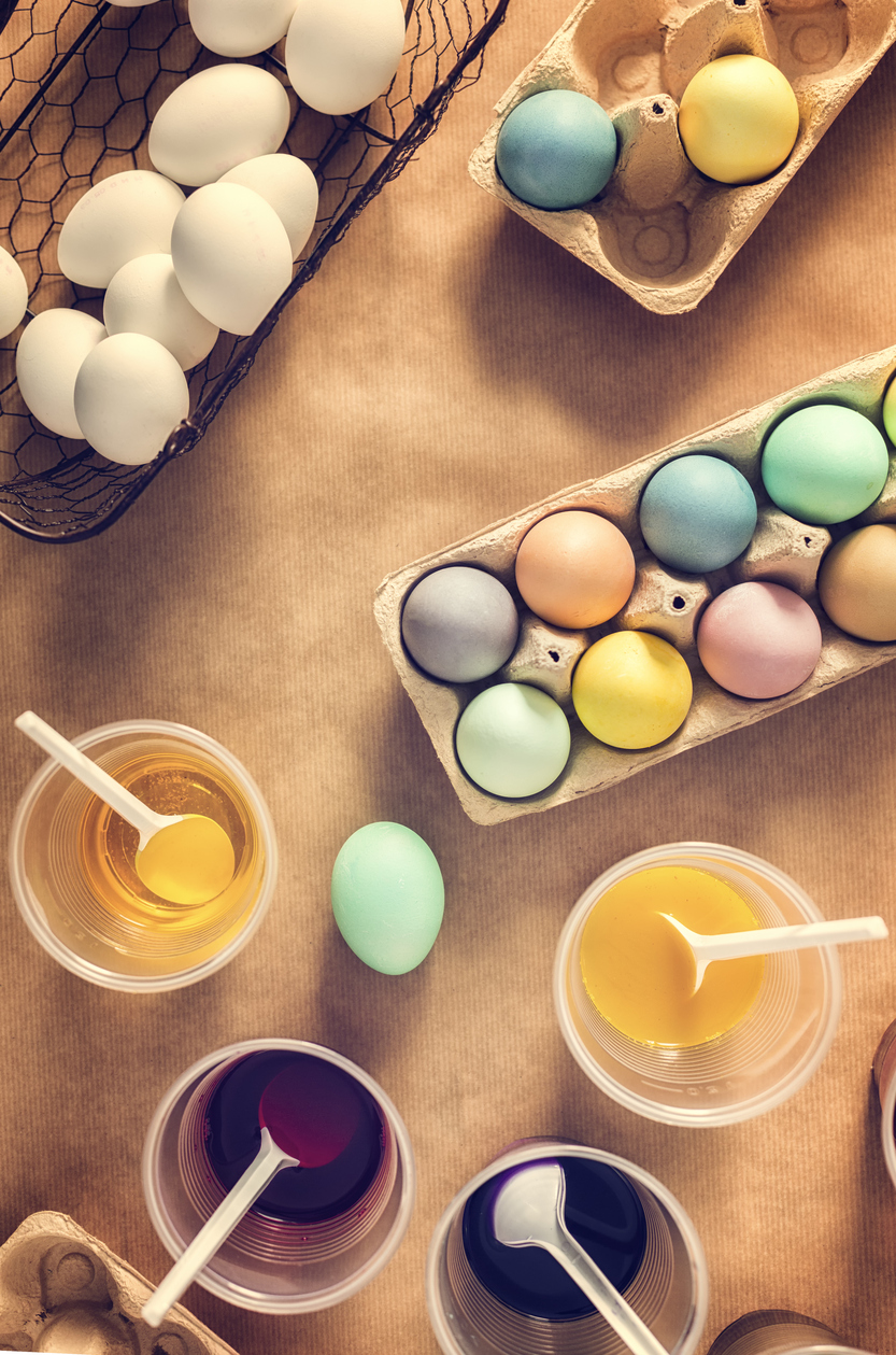 Coloring Easter Eggs with Natural Dye