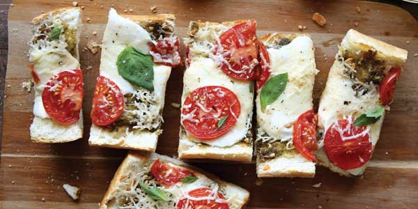 Tomato_Pesto French Bread Pizza