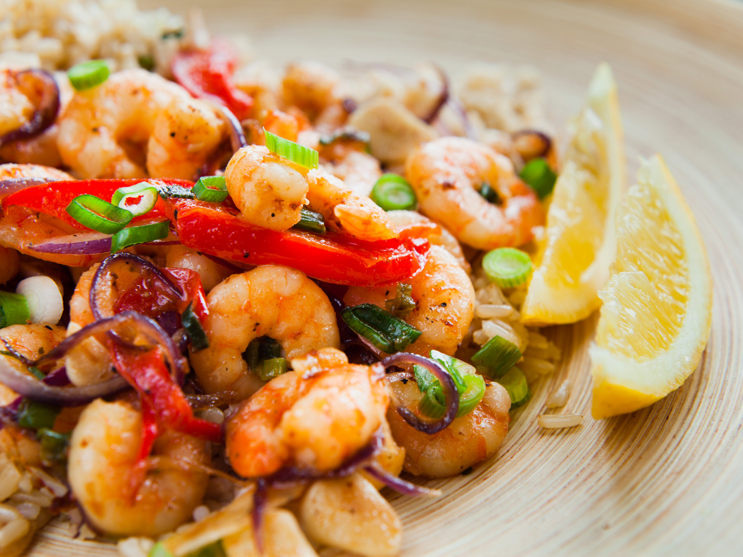 Shrimp rice with garlic spring onio, chives, red onions, red spicy pepper and lemon juice.