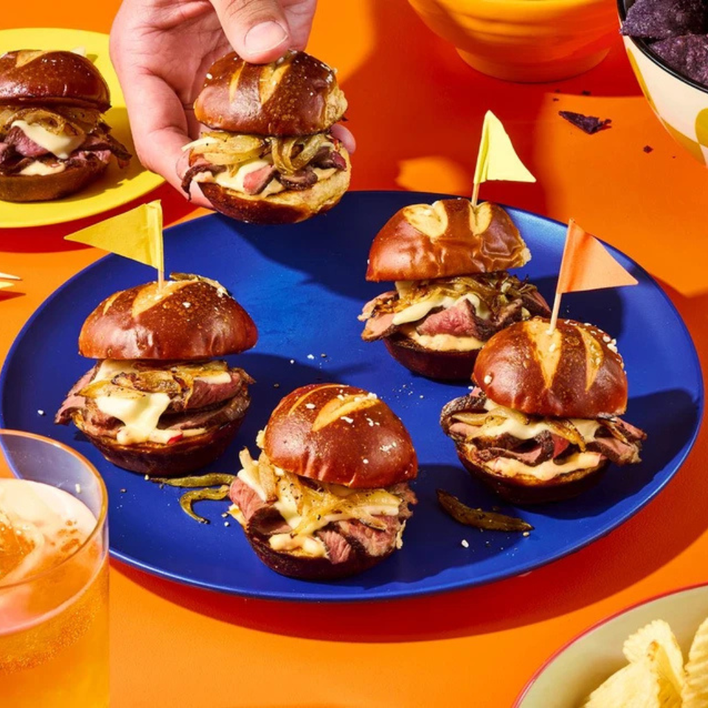 King's Hawaiian Fly Pattern Sliders